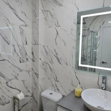 Apto Tanez Torremolinos, A * توريمولينوس