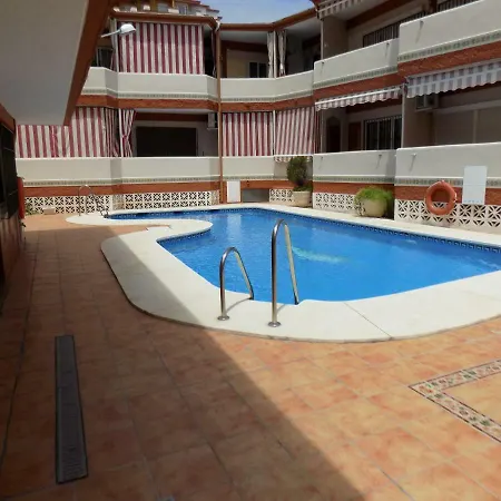 Apto Tanez Torremolinos, A Apartment *