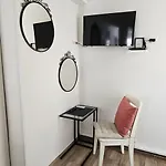 Apto Tanez Torremolinos, A 아파트 *