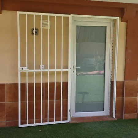 Apto Tanez Torremolinos, A Τορρεμολίνος